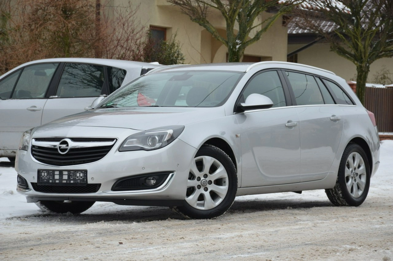 Opel Insignia - Zdjęcie 2