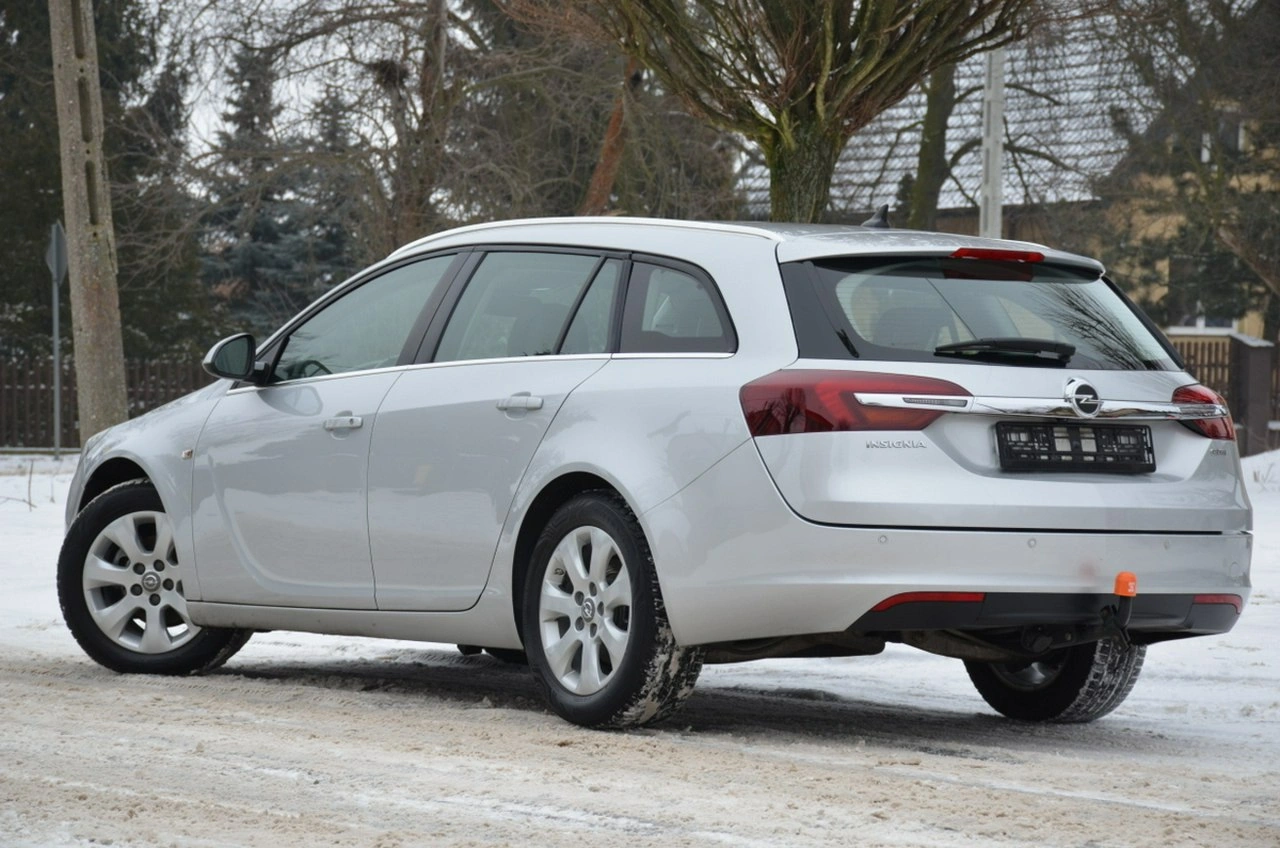 Opel Insignia - Zdjęcie 8