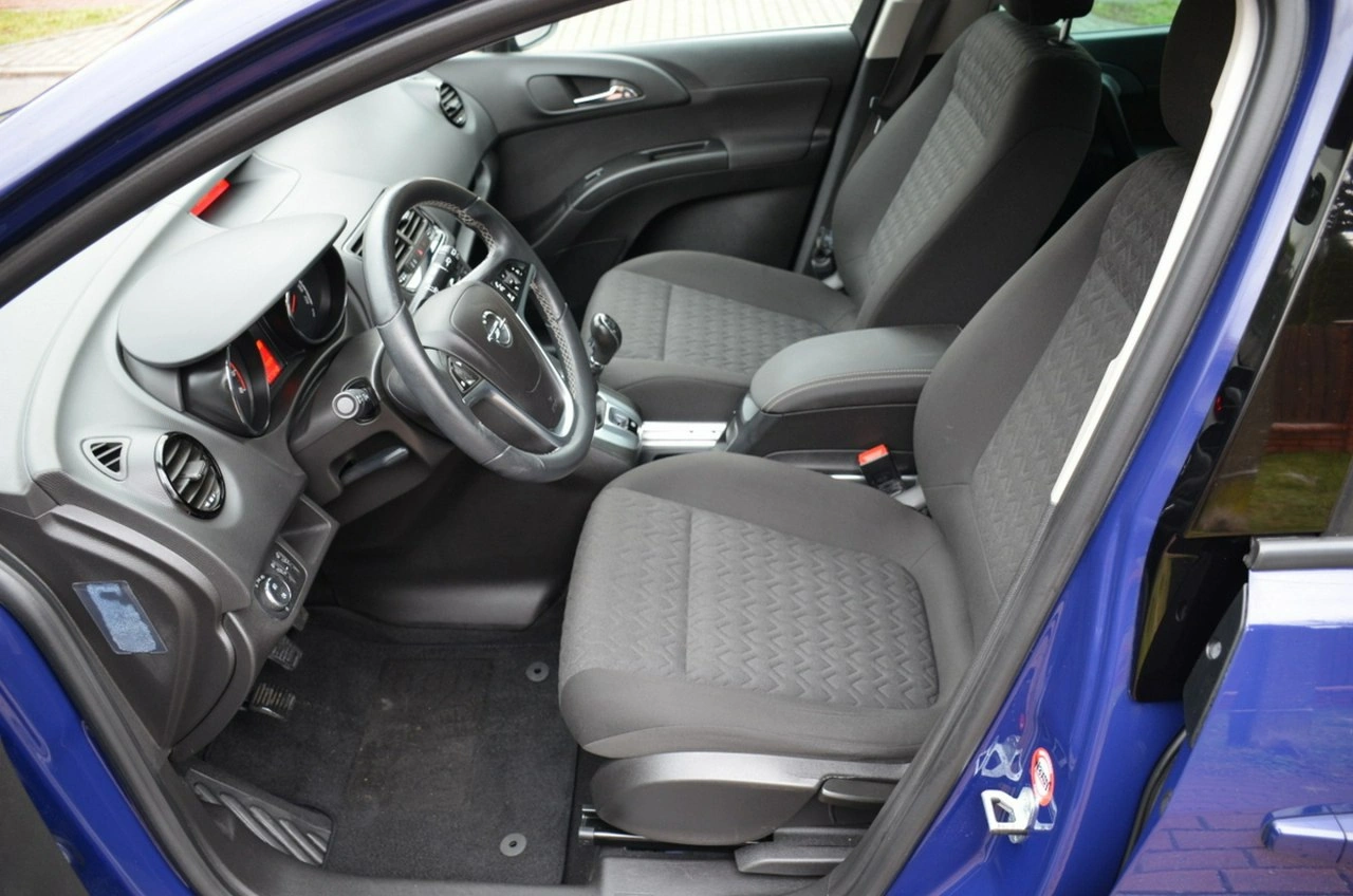 Opel Meriva - Zdjęcie 20