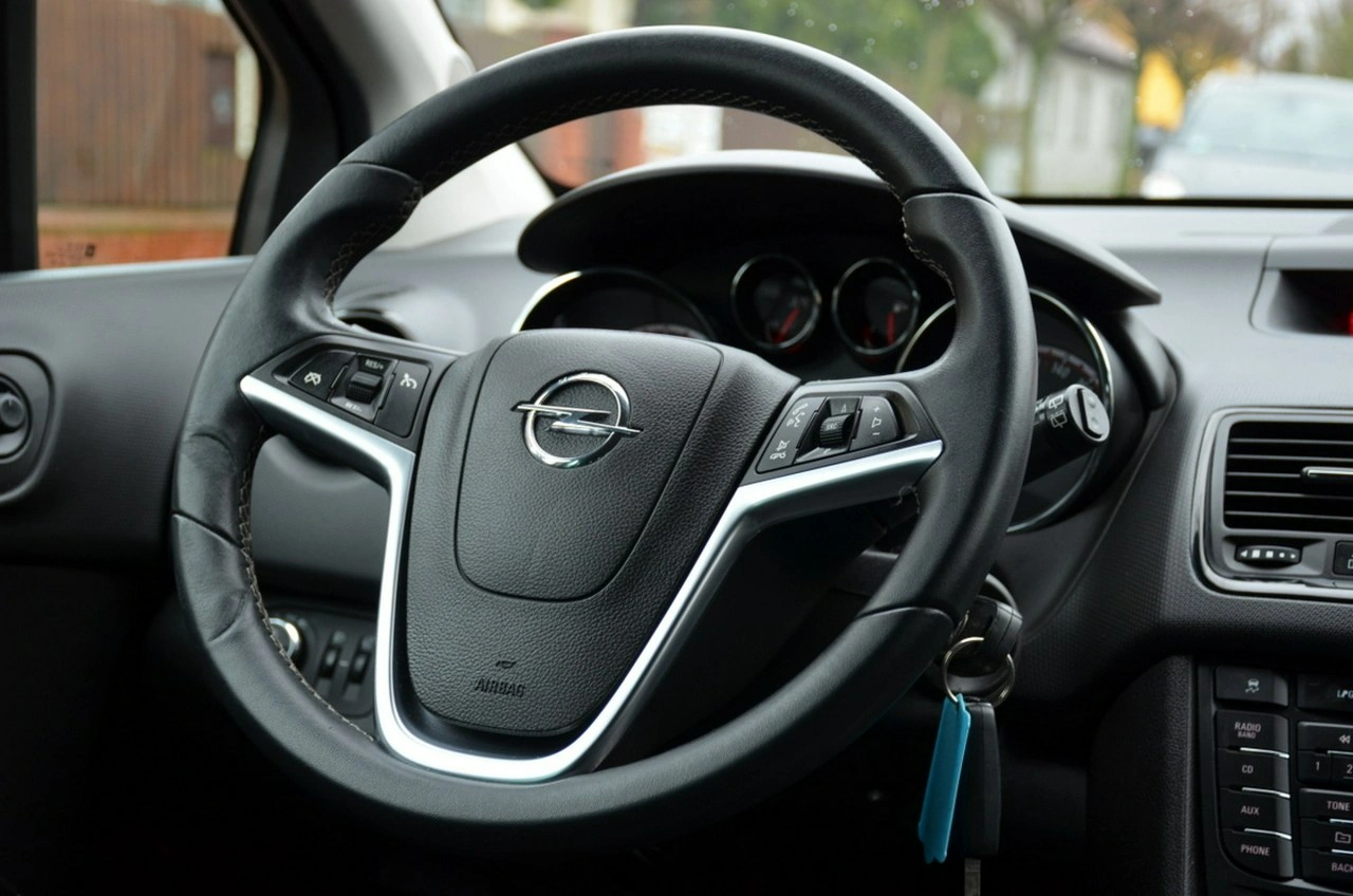 Opel Meriva - Zdjęcie 28