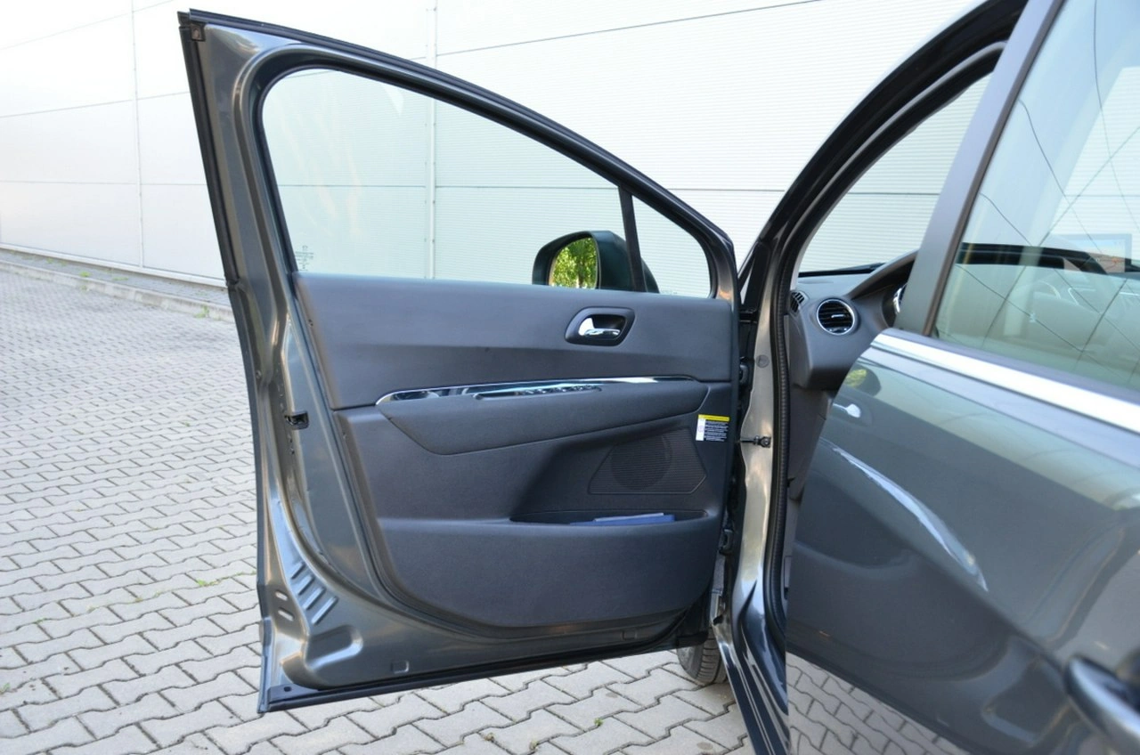 Peugeot 5008 - Zdjęcie 20