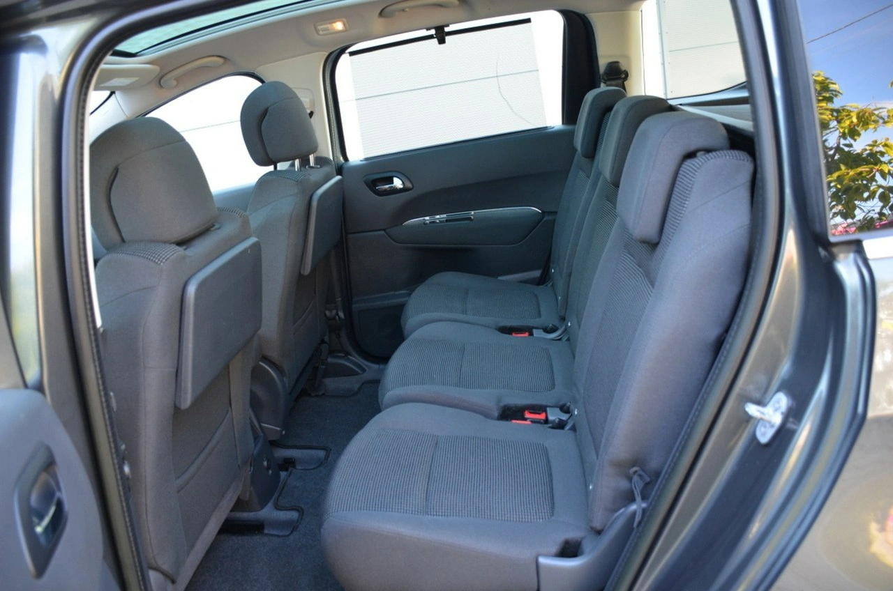 Peugeot 5008 - Zdjęcie 27