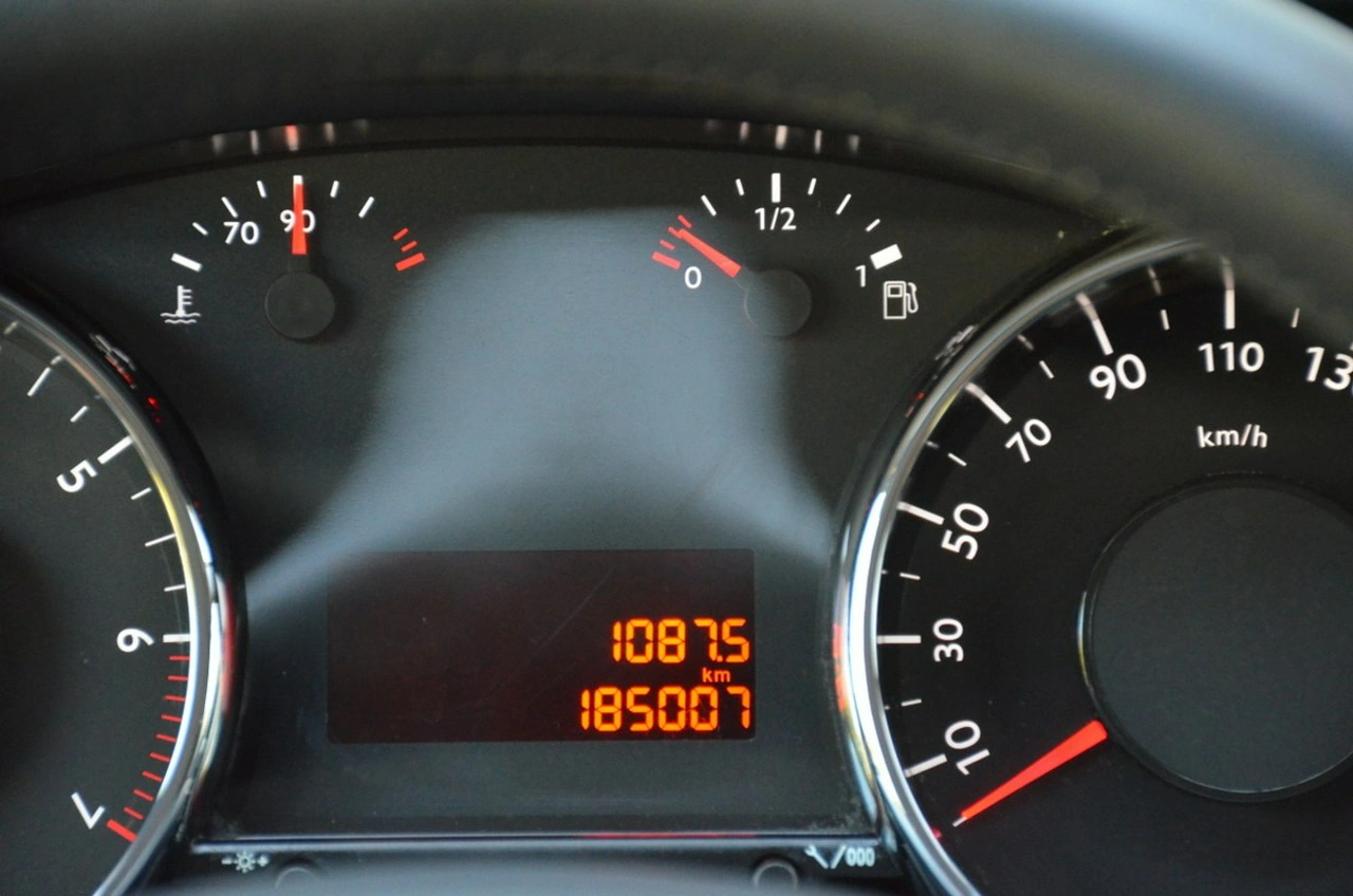 Peugeot 5008 - Zdjęcie 36