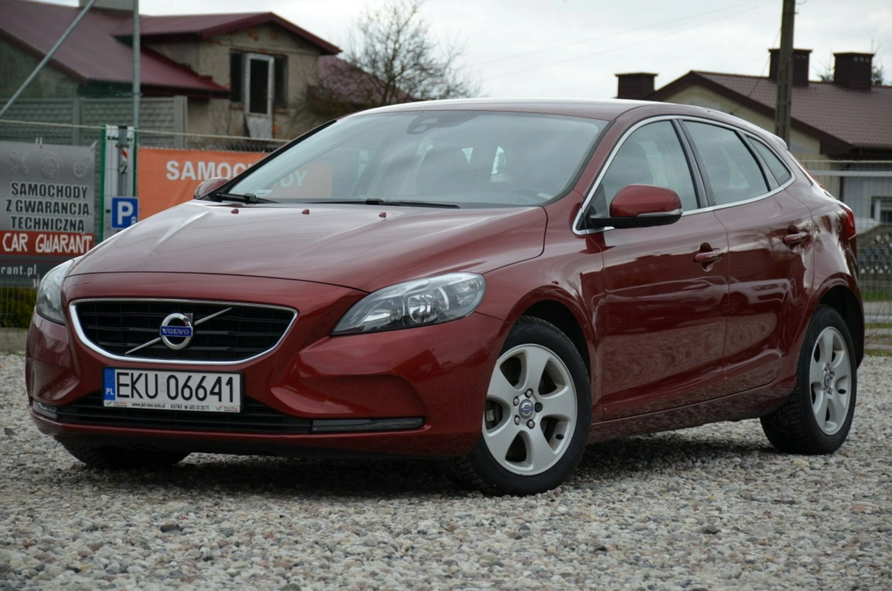 Volvo V40 - Zdjęcie 14