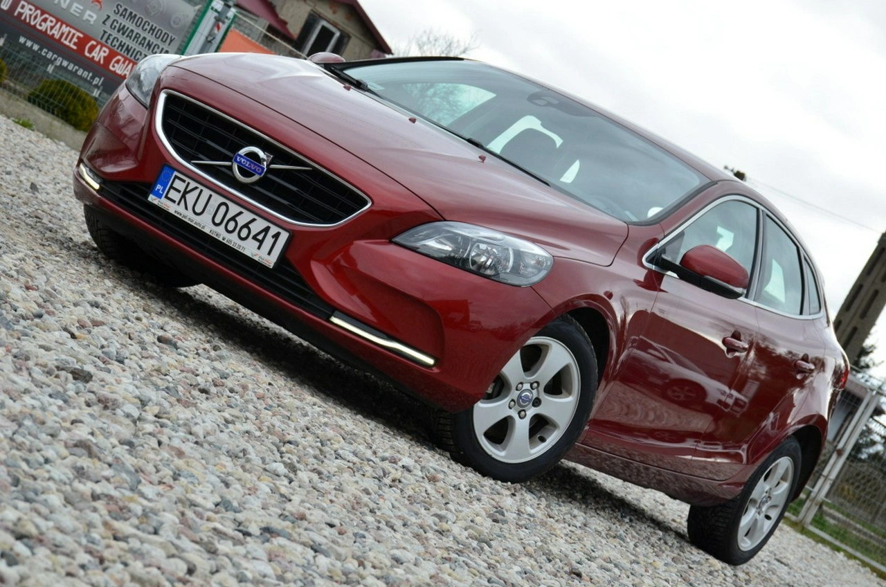 Volvo V40 - Zdjęcie 20