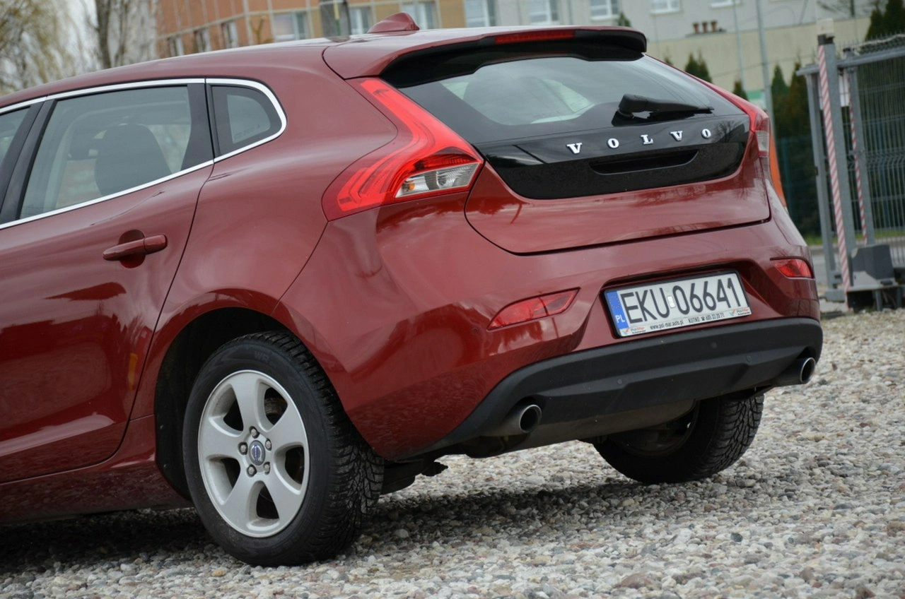 Volvo V40 - Zdjęcie 8
