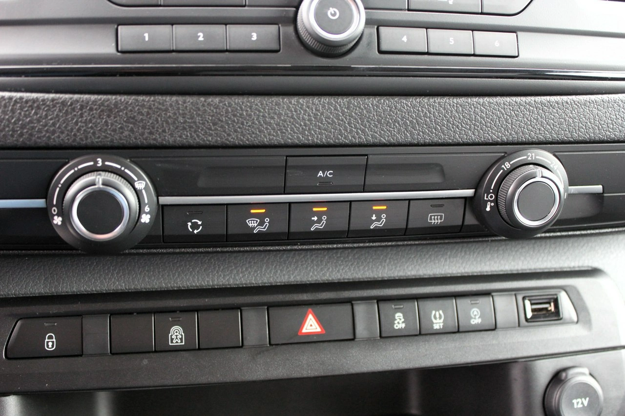 Citroën Jumpy Combi - Zdjęcie 17