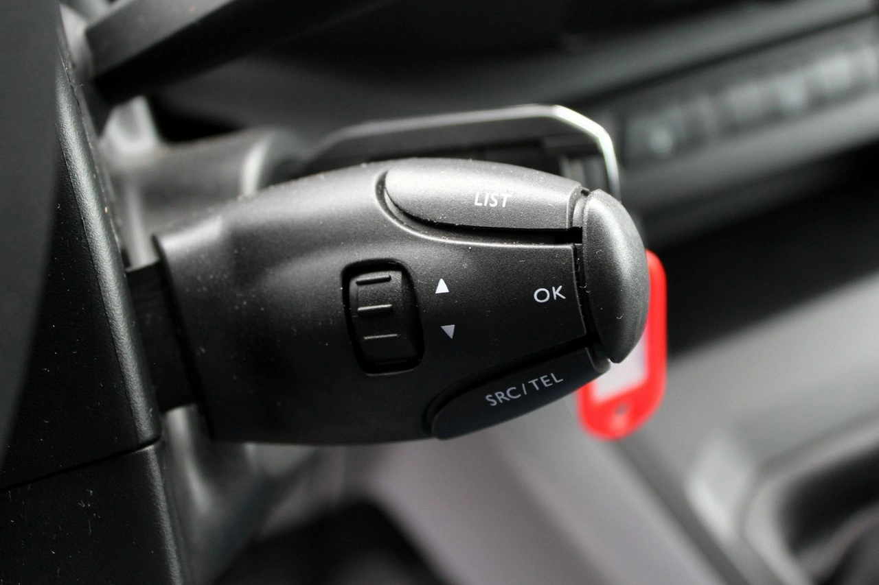 Citroën Jumpy Combi - Zdjęcie 23