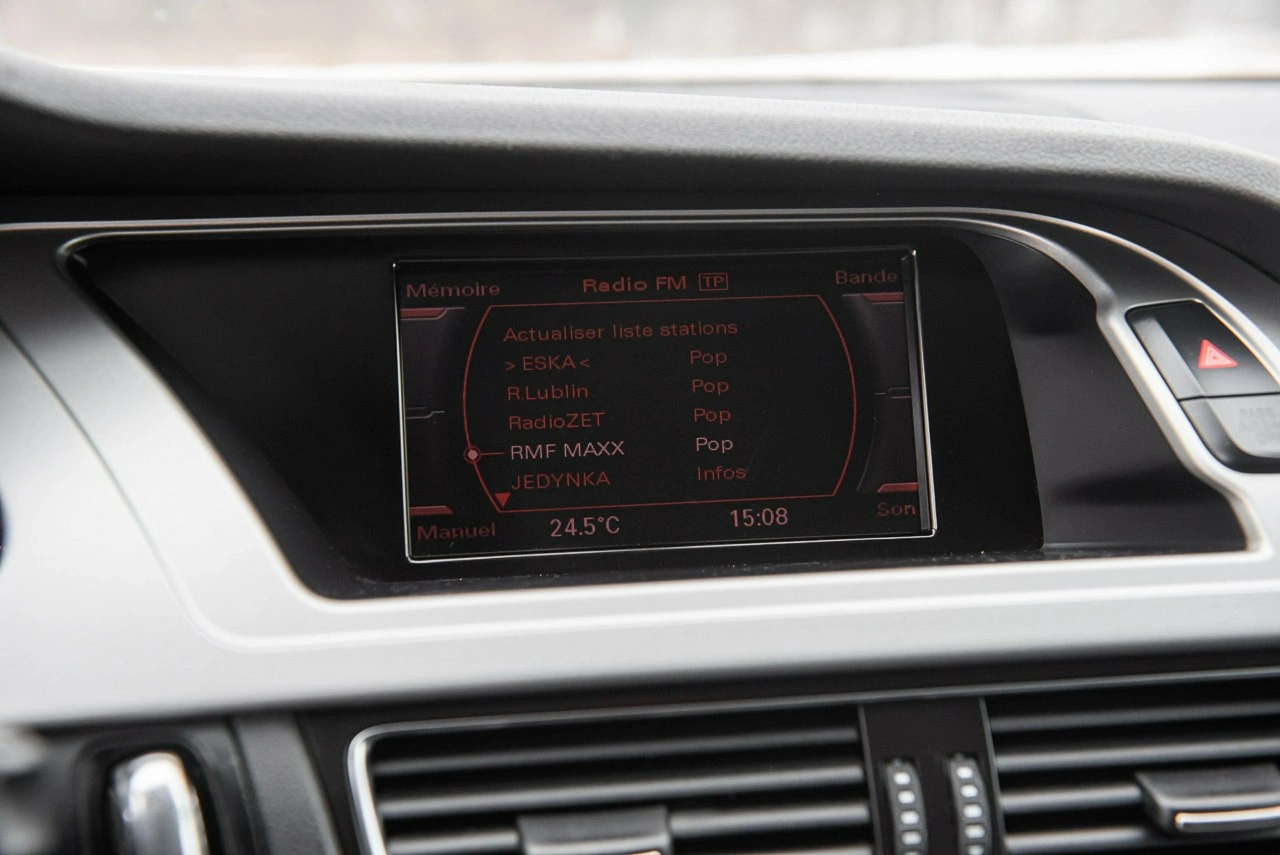 Audi A4 - Zdjęcie 19