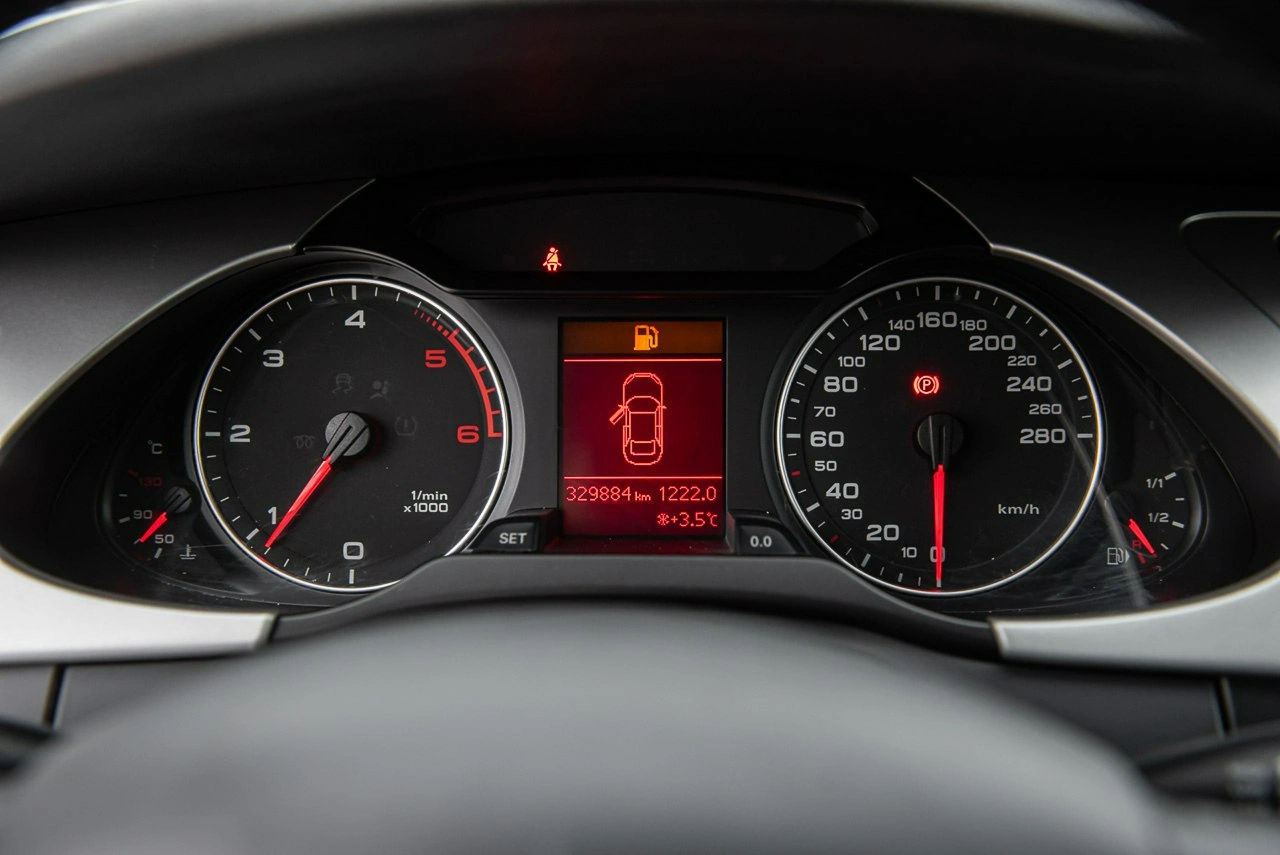 Audi A4 - Zdjęcie 22