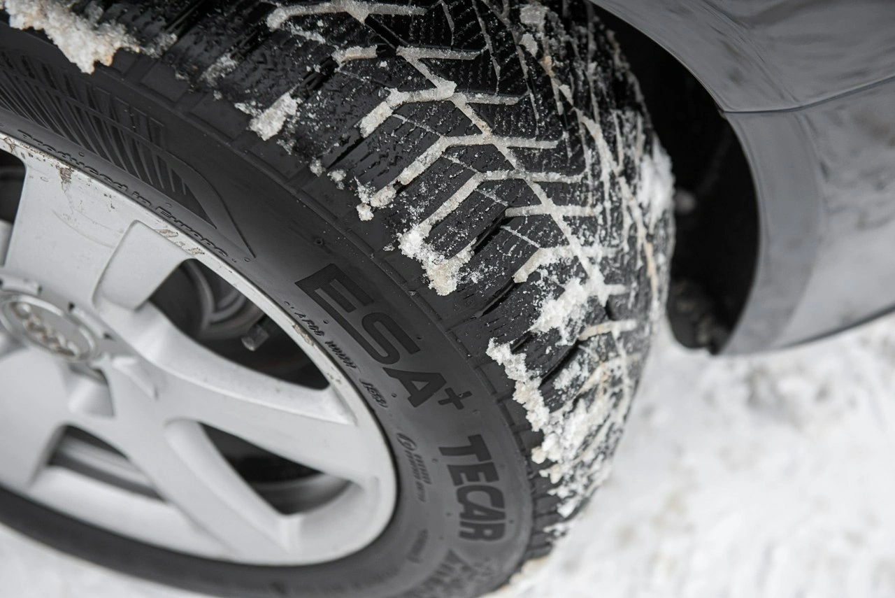 Audi A4 - Zdjęcie 25