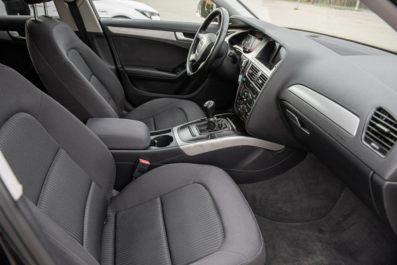 Audi A4 - Zdjęcie 8