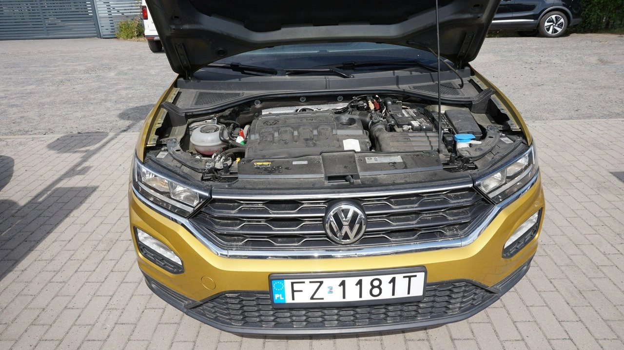 Volkswagen T-Roc - Zdjęcie 12