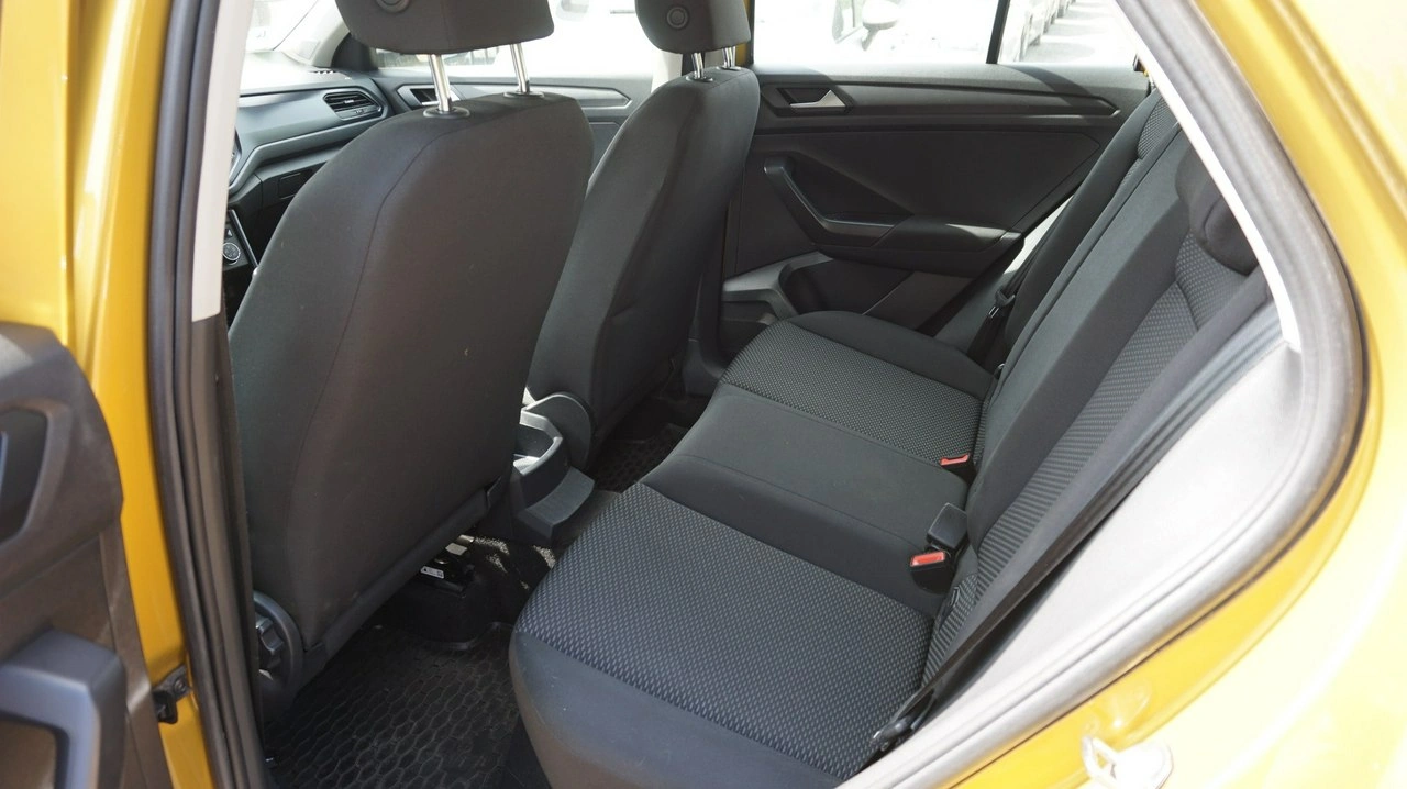 Volkswagen T-Roc - Zdjęcie 8