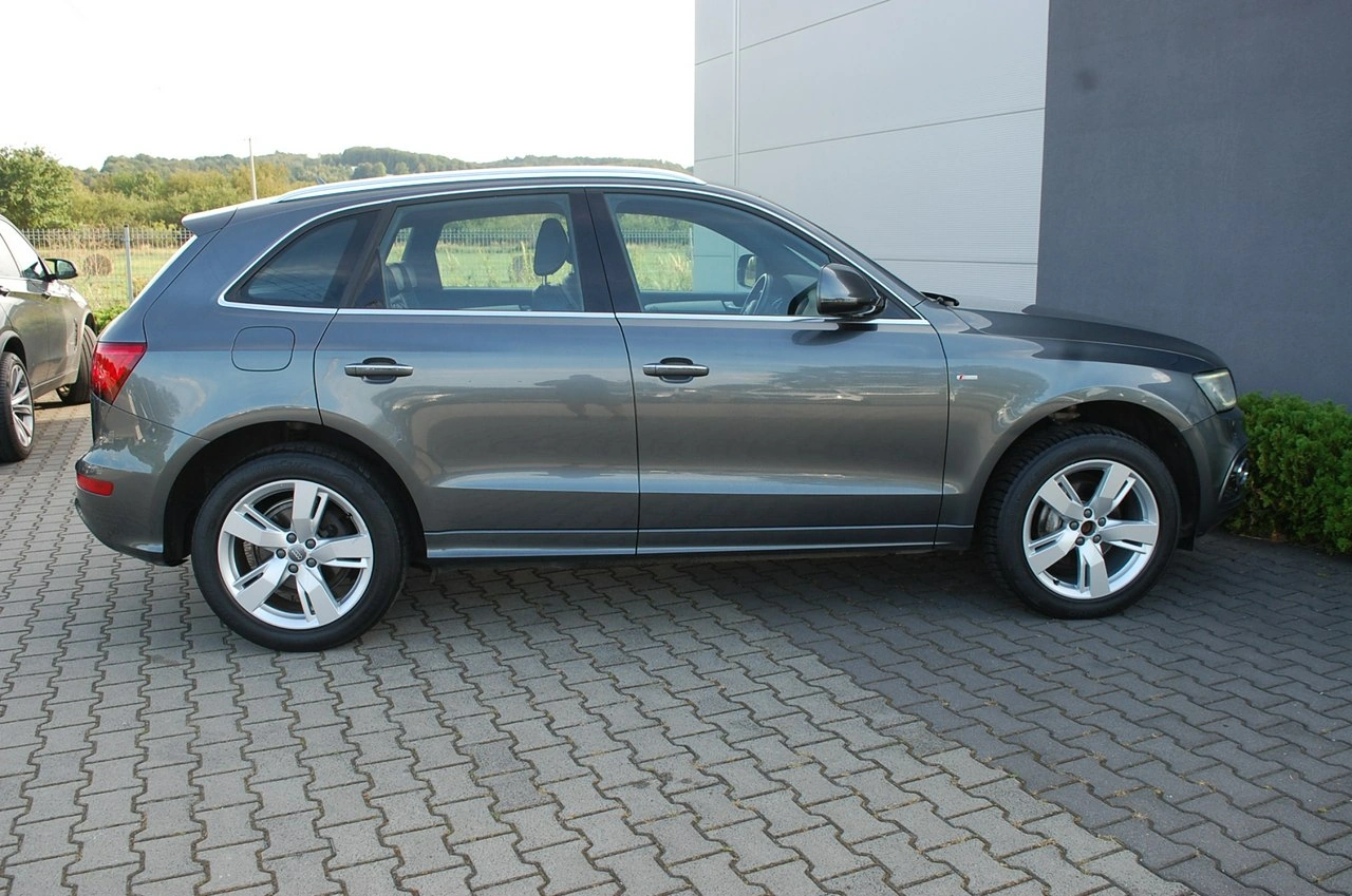 Audi Q5 - Zdjęcie 18