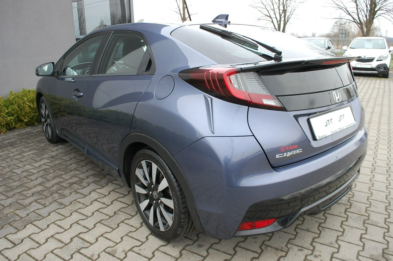 Honda Civic - Zdjęcie 11