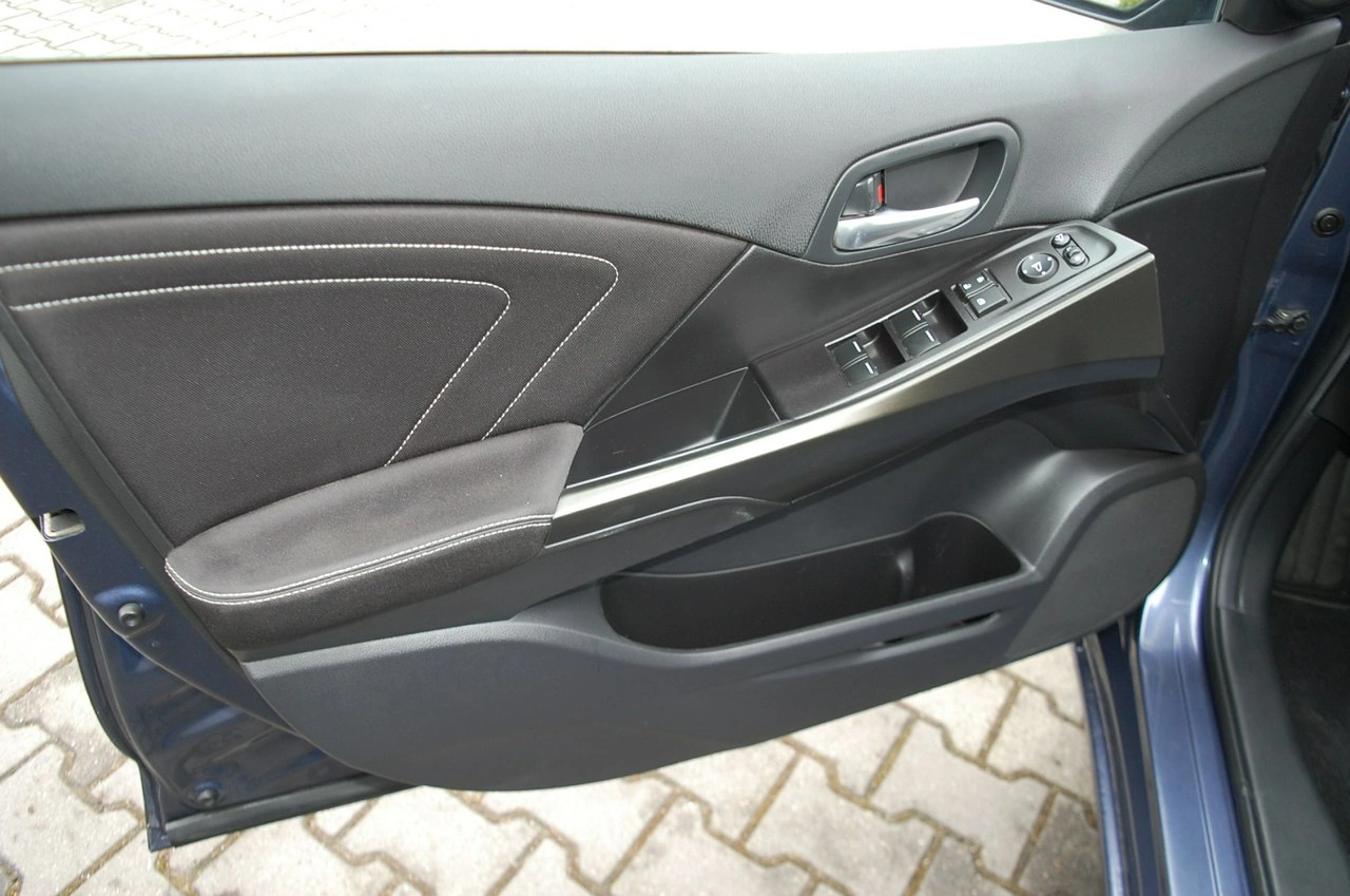 Honda Civic - Zdjęcie 27