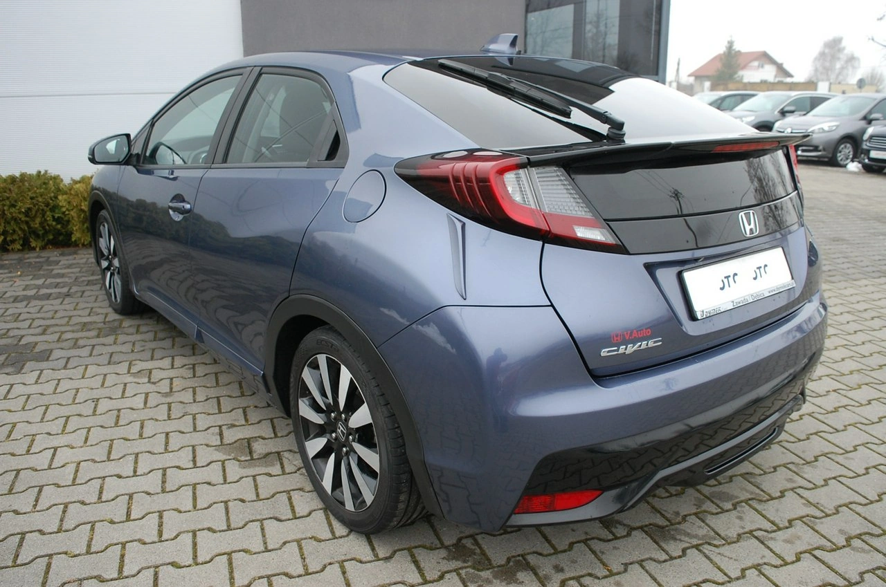 Honda Civic - Zdjęcie 2