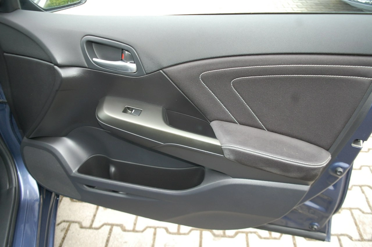Honda Civic - Zdjęcie 29