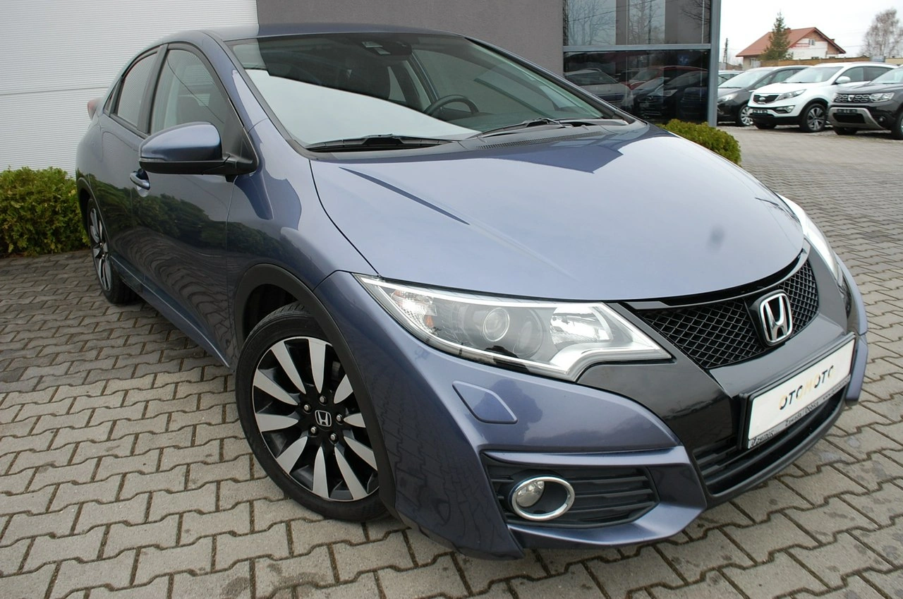 Honda Civic - Zdjęcie 8