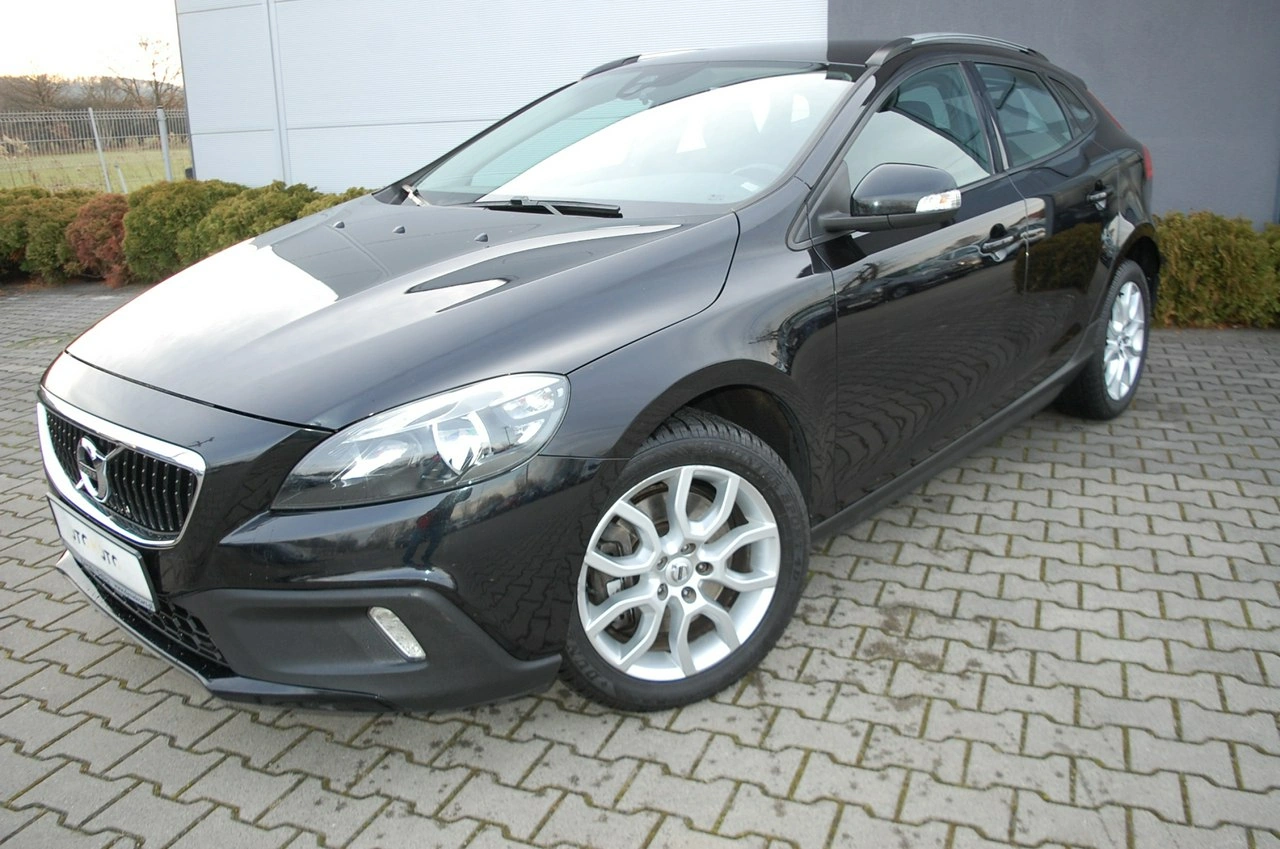 Volvo V40 Cross Country - Zdjęcie 15