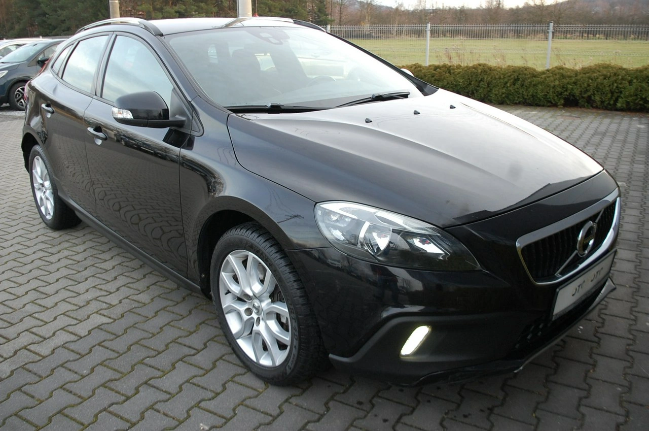 Volvo V40 Cross Country - Zdjęcie 19
