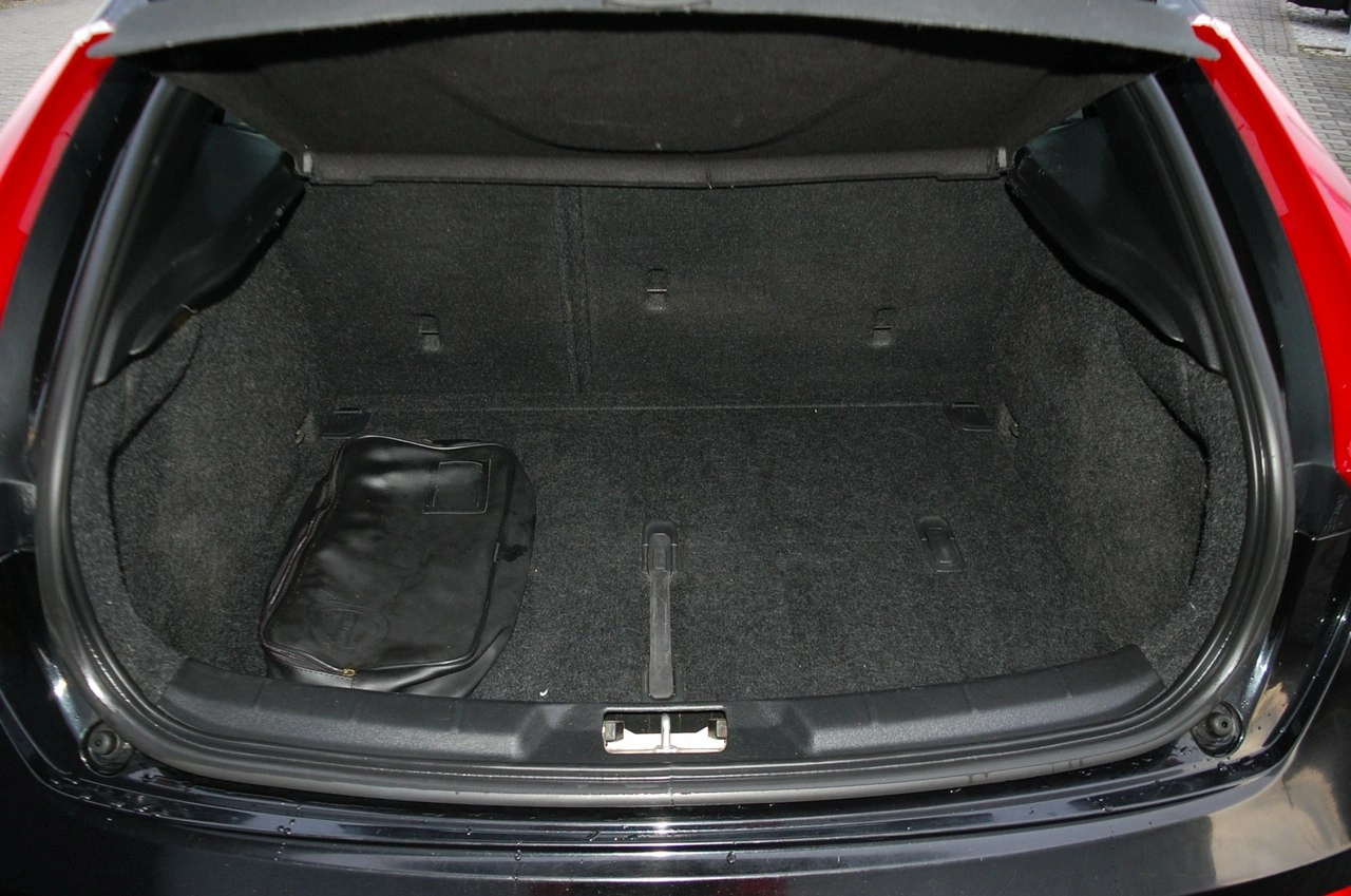 Volvo V40 Cross Country - Zdjęcie 26