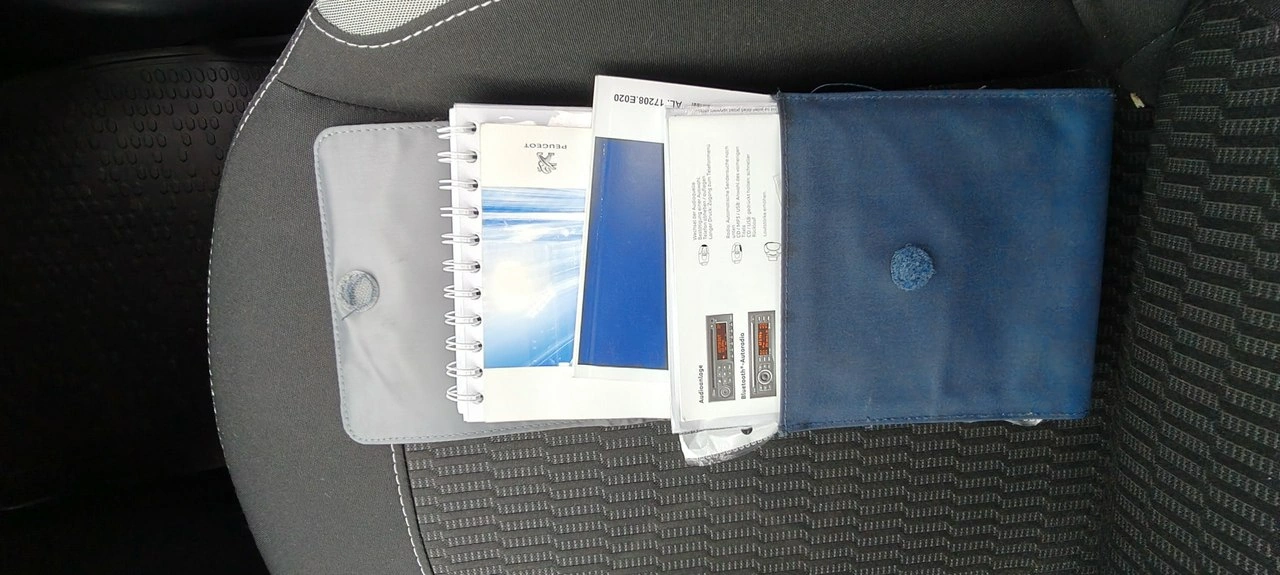 Peugeot 208 - Zdjęcie 16