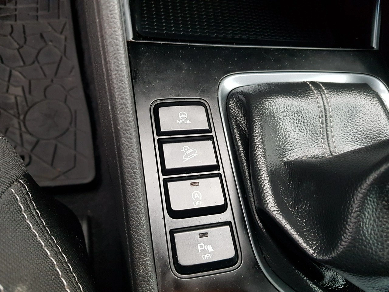 Hyundai Tucson - Zdjęcie 19