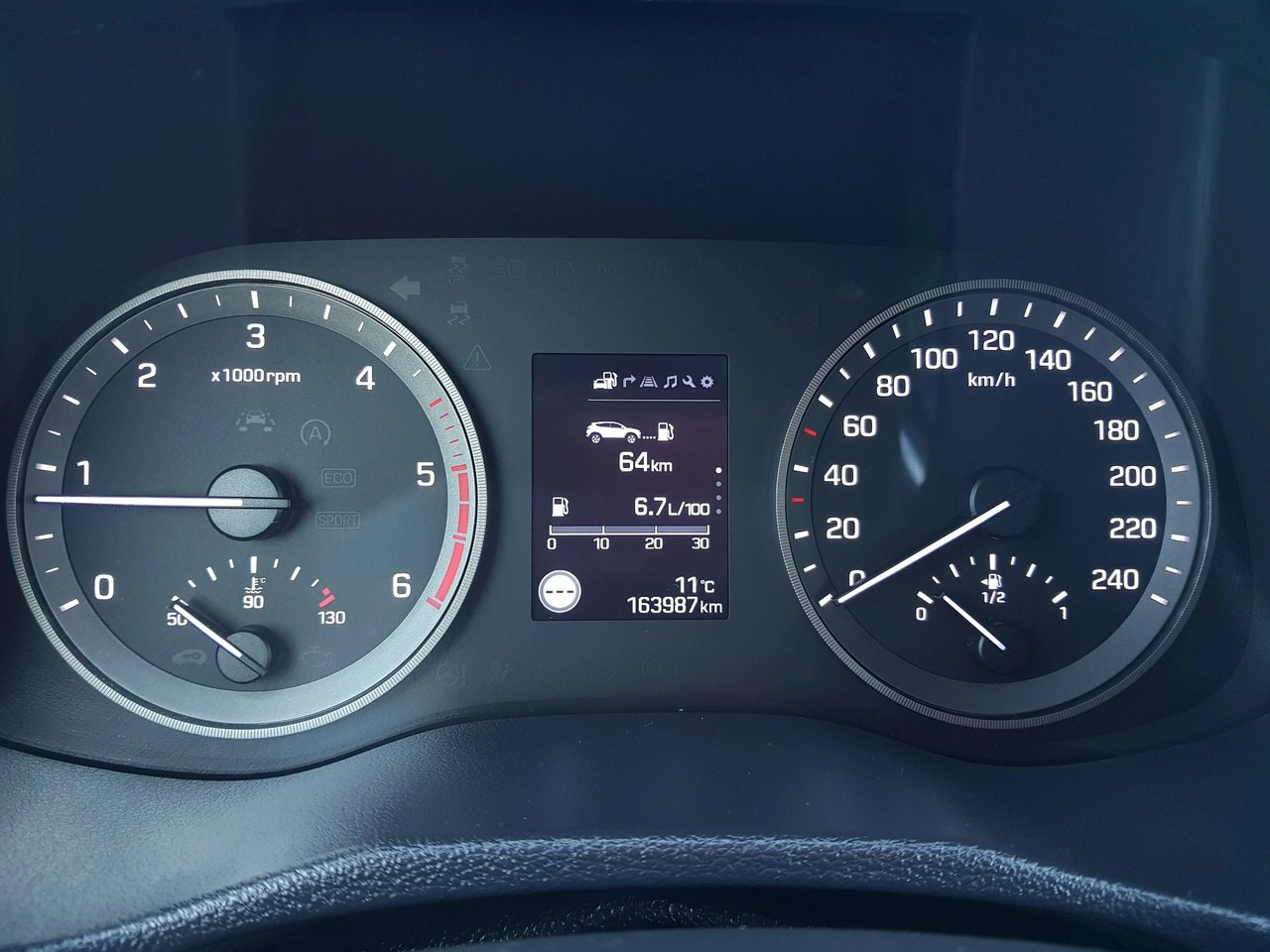 Hyundai Tucson - Zdjęcie 20