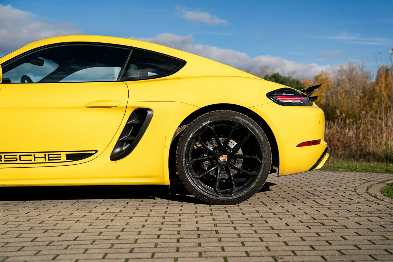 Porsche 718 Cayman - Zdjęcie 11