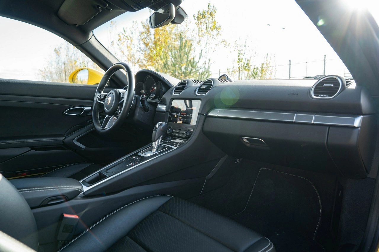 Porsche 718 Cayman - Zdjęcie 16