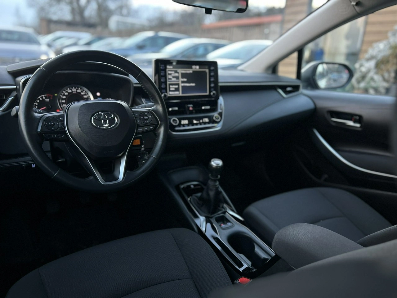 Toyota Corolla - Zdjęcie 13