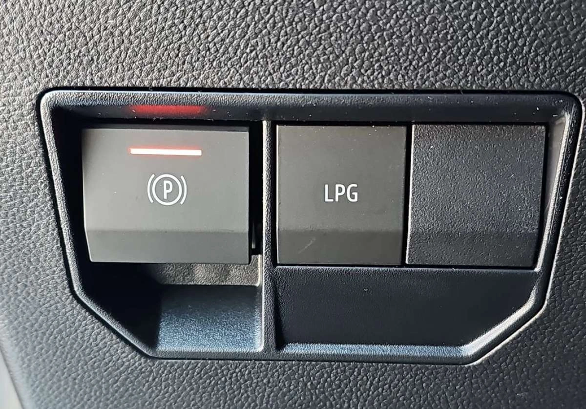 Dacia Duster - Zdjęcie 30