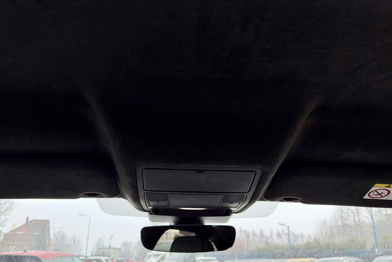 Jaguar F-Pace - Zdjęcie 19