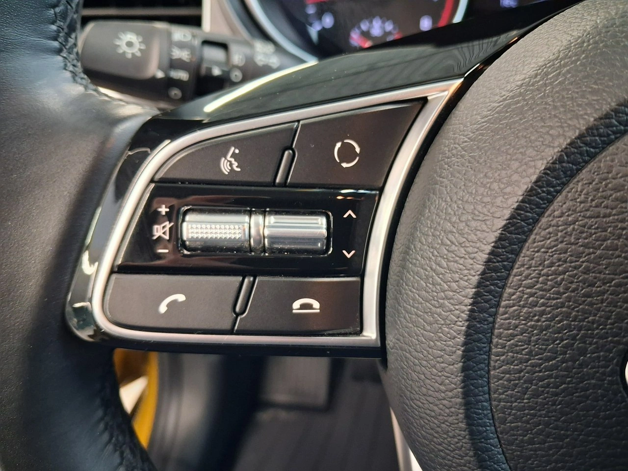 Kia XCeed - Zdjęcie 16