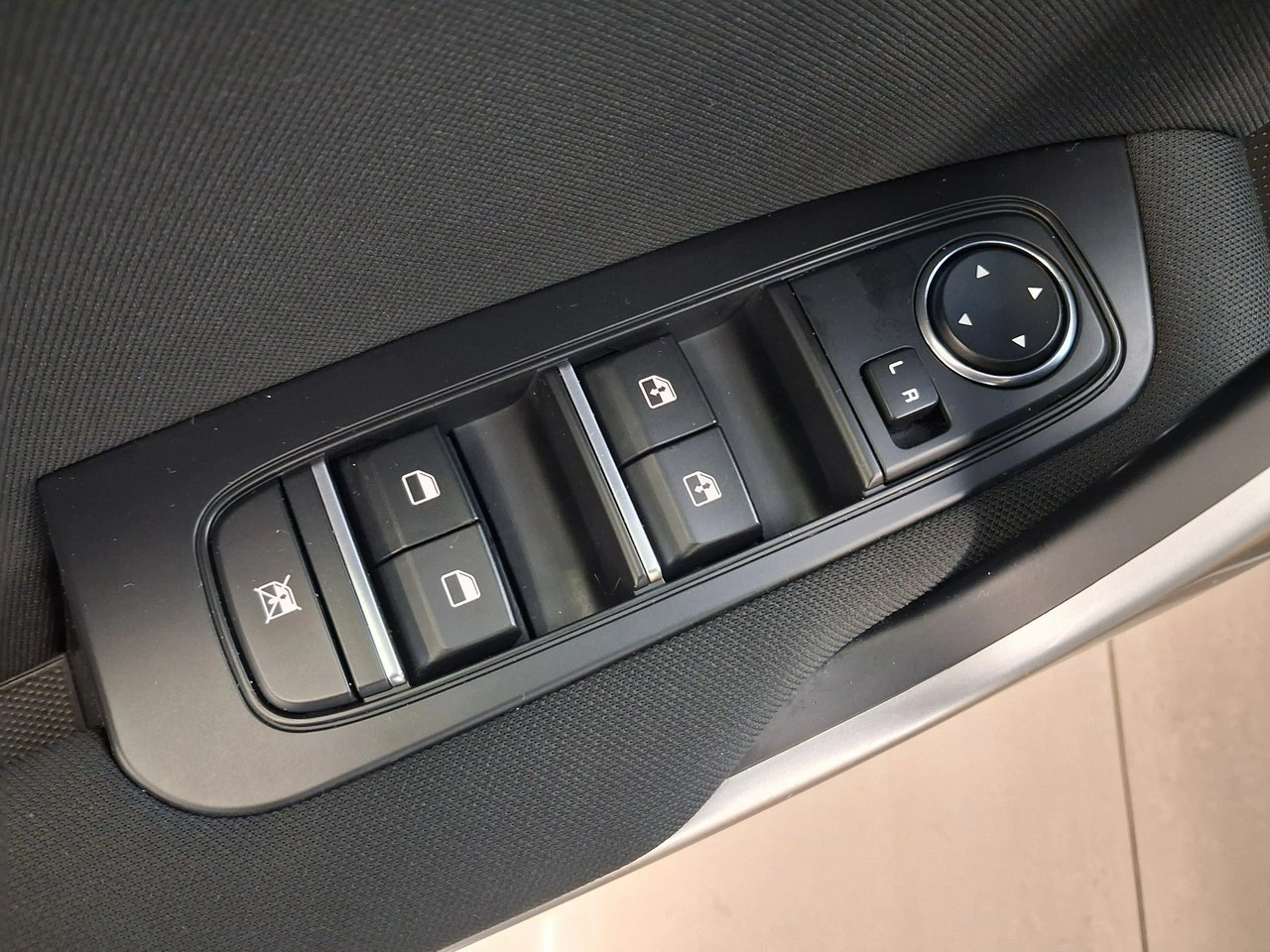 Kia XCeed - Zdjęcie 24