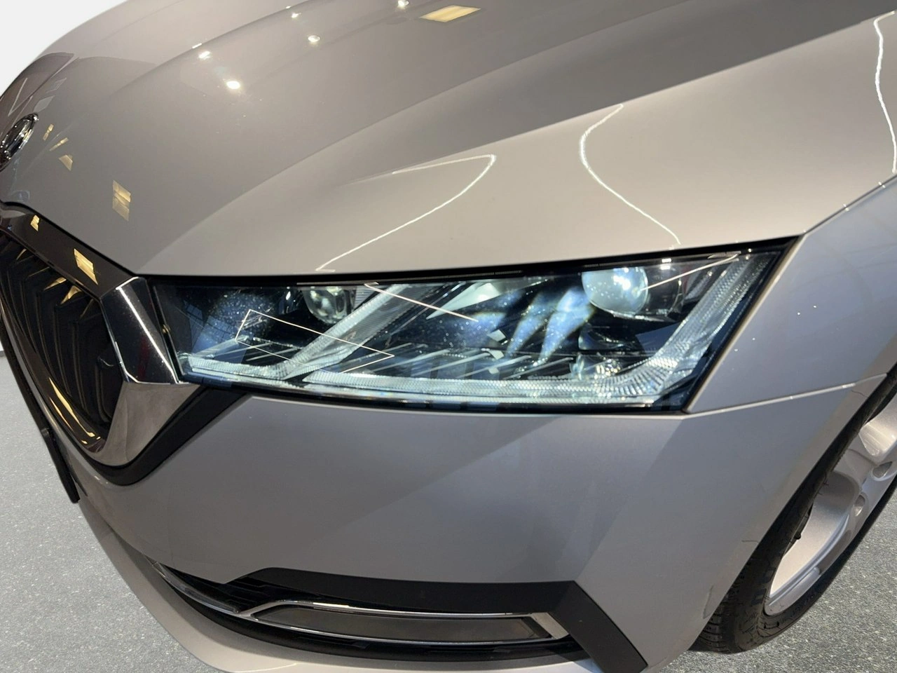 Skoda Octavia - Zdjęcie 8