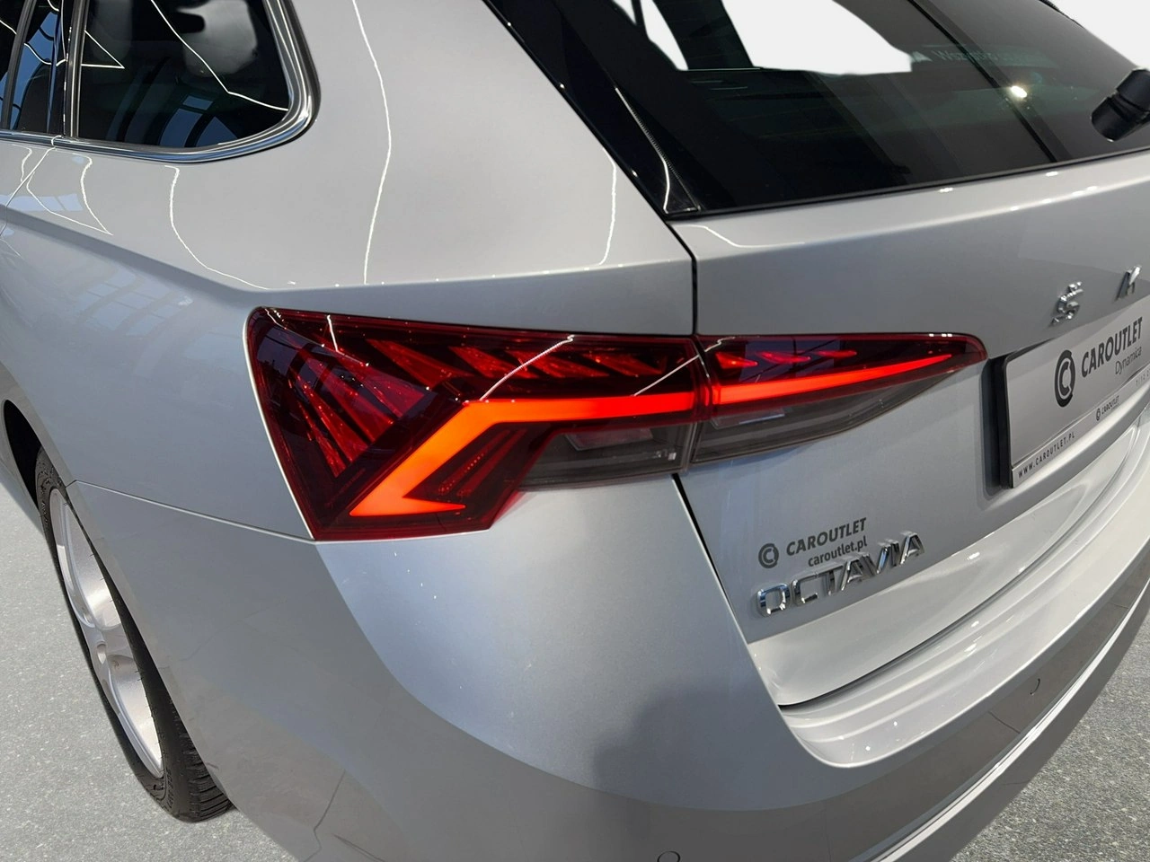 Skoda Octavia - Zdjęcie 10