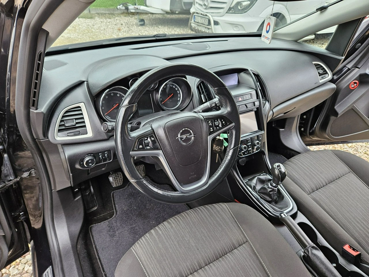 Opel Astra - Zdjęcie 7