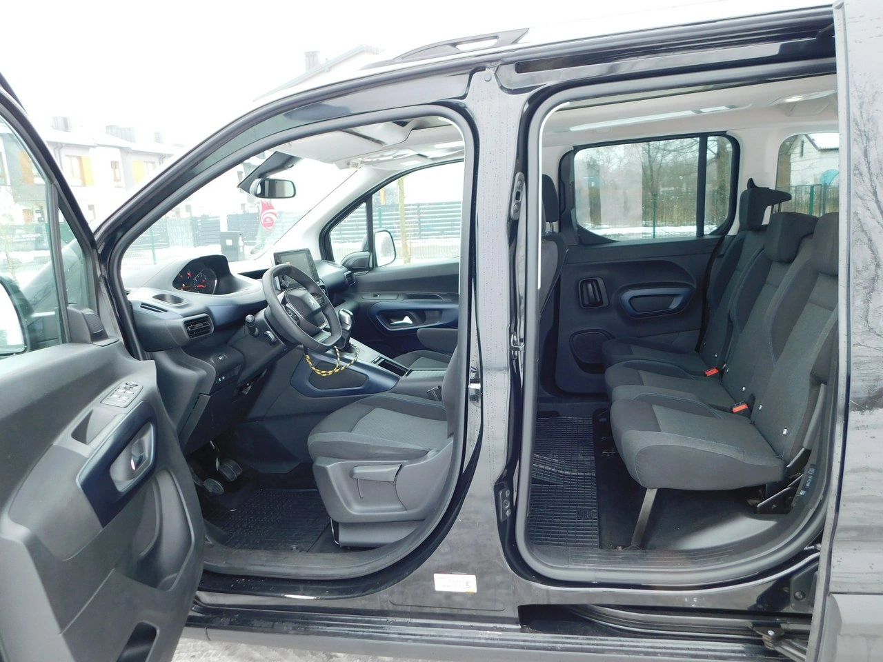 Peugeot Rifter - Zdjęcie 15