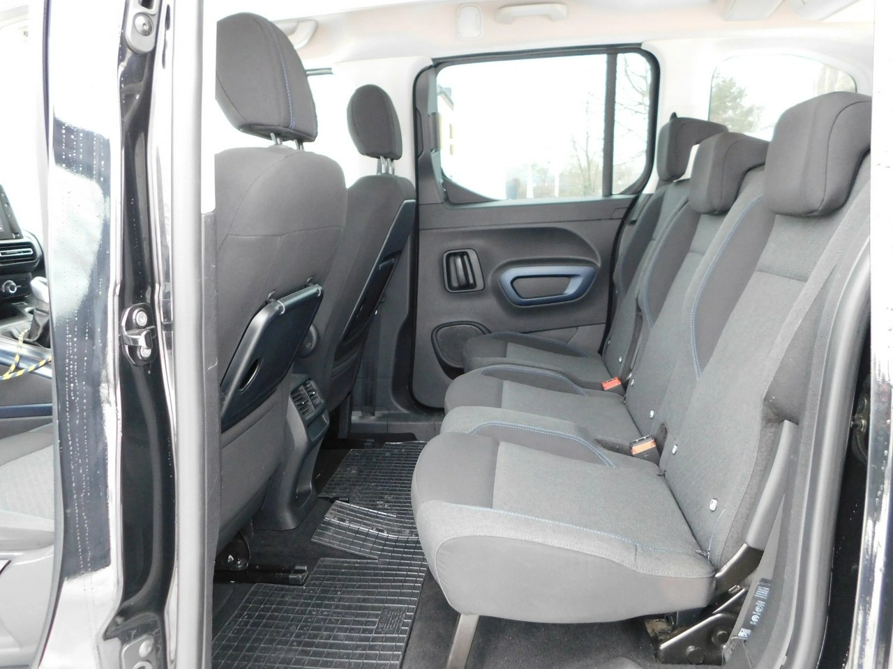 Peugeot Rifter - Zdjęcie 16