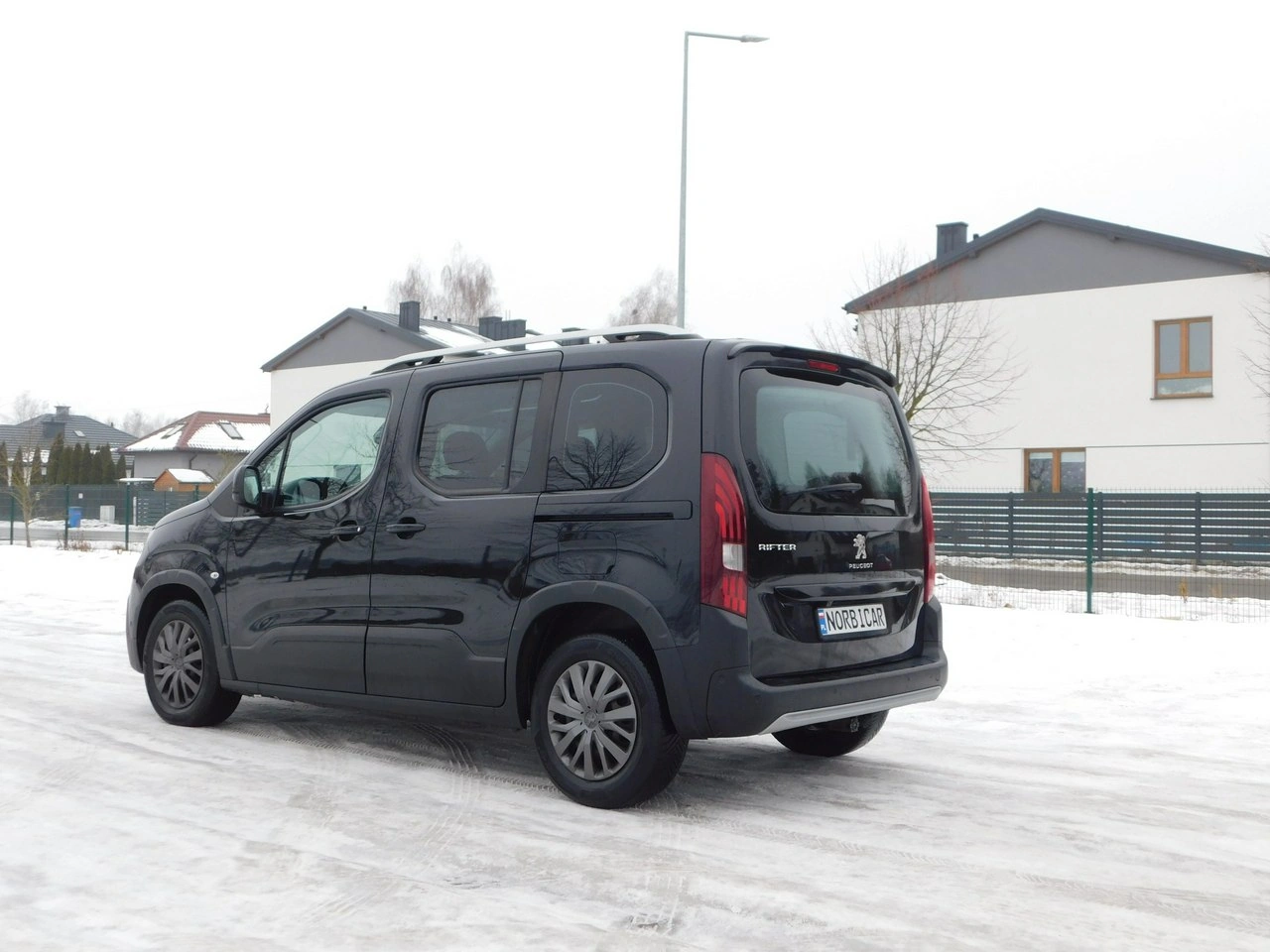 Peugeot Rifter - Zdjęcie 32