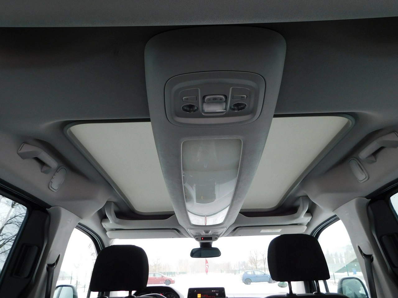 Peugeot Rifter - Zdjęcie 8