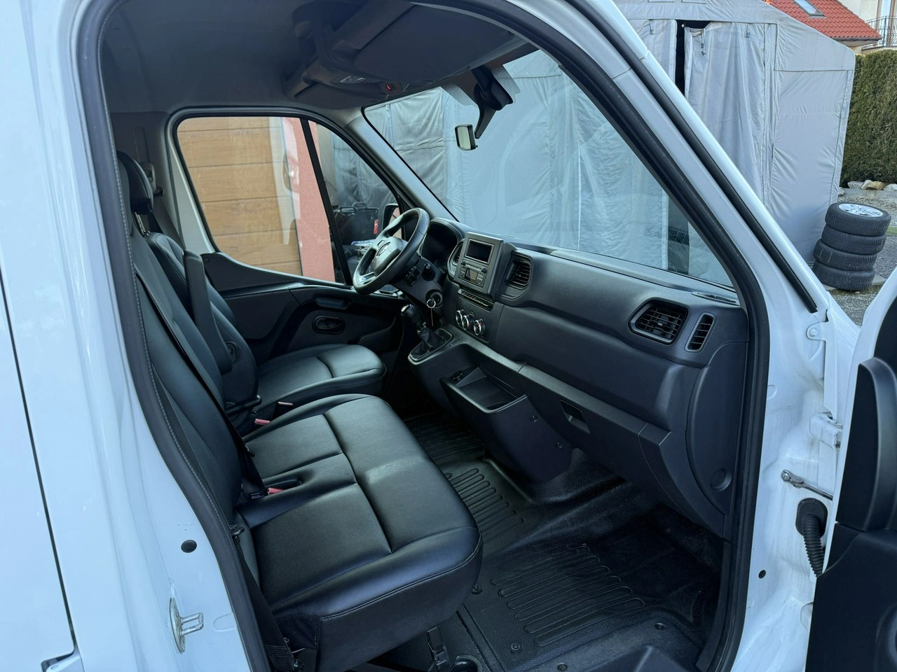 Renault Master - Zdjęcie 16