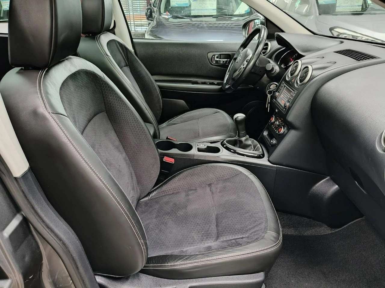 Nissan Qashqai - Zdjęcie 14