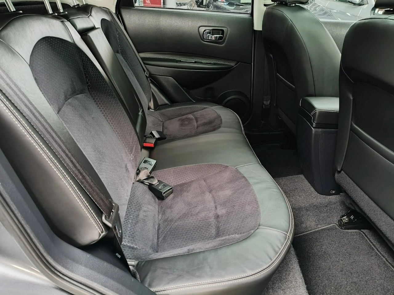 Nissan Qashqai - Zdjęcie 15