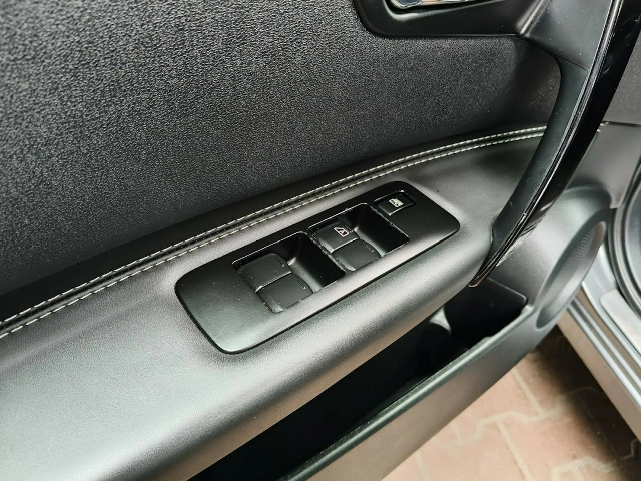 Nissan Qashqai - Zdjęcie 17