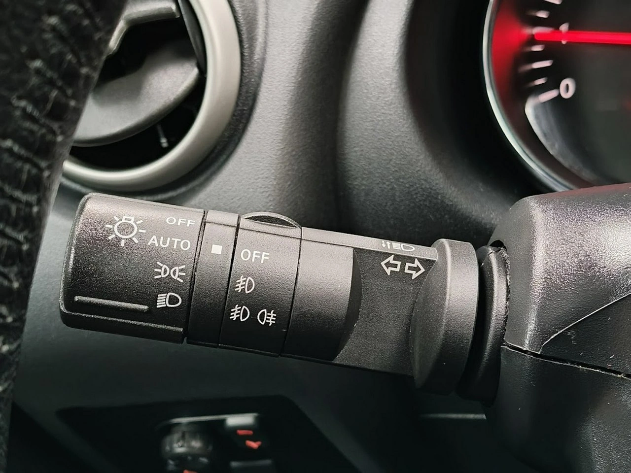 Nissan Qashqai - Zdjęcie 19