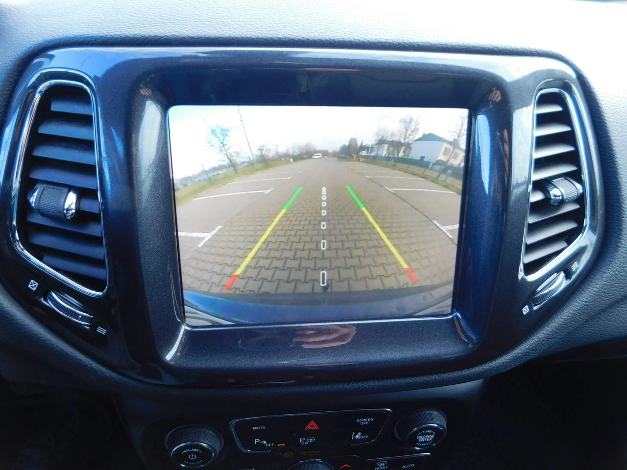 Jeep Compass - Zdjęcie 17